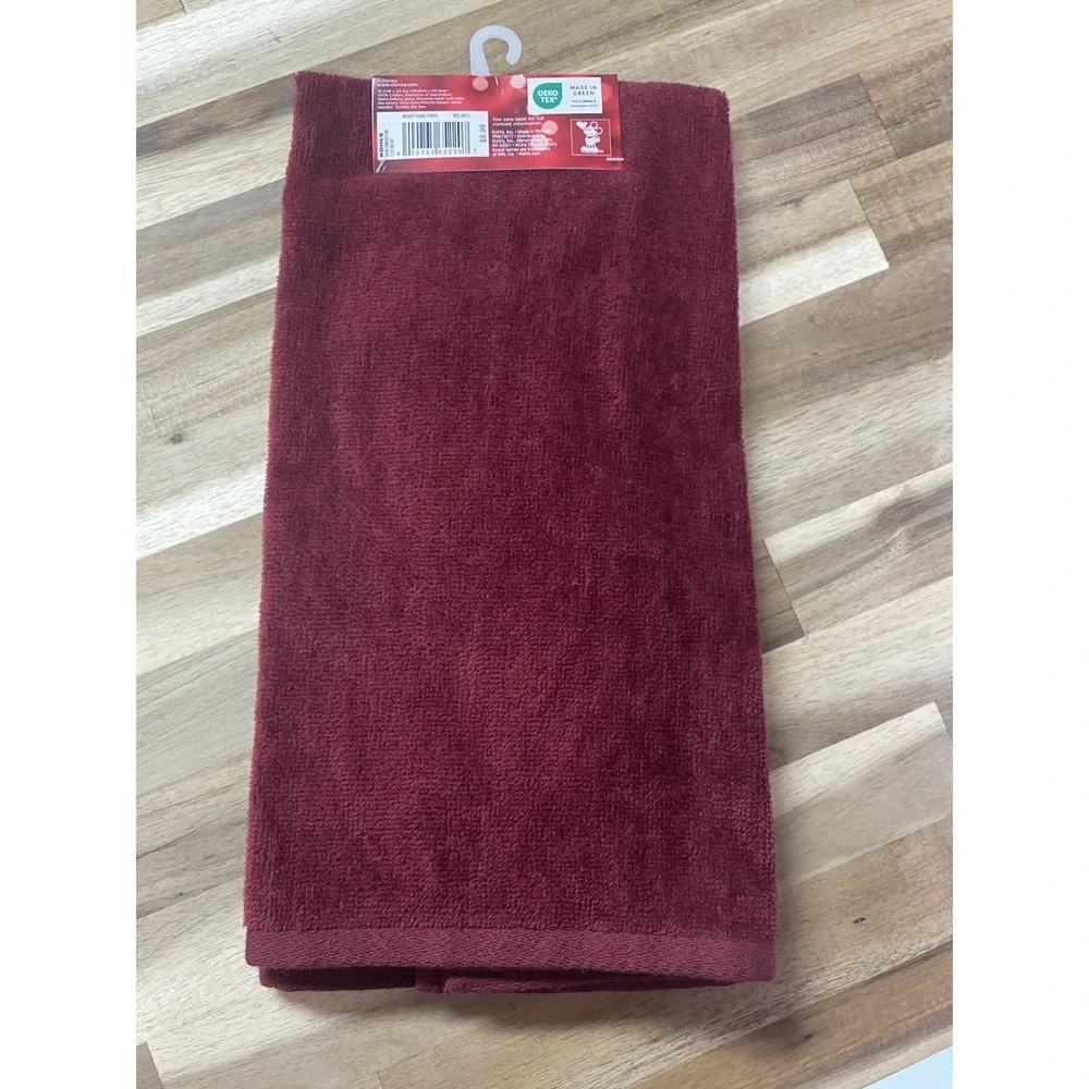 Mickey Mouse hand‎ towel, Christmas NWT